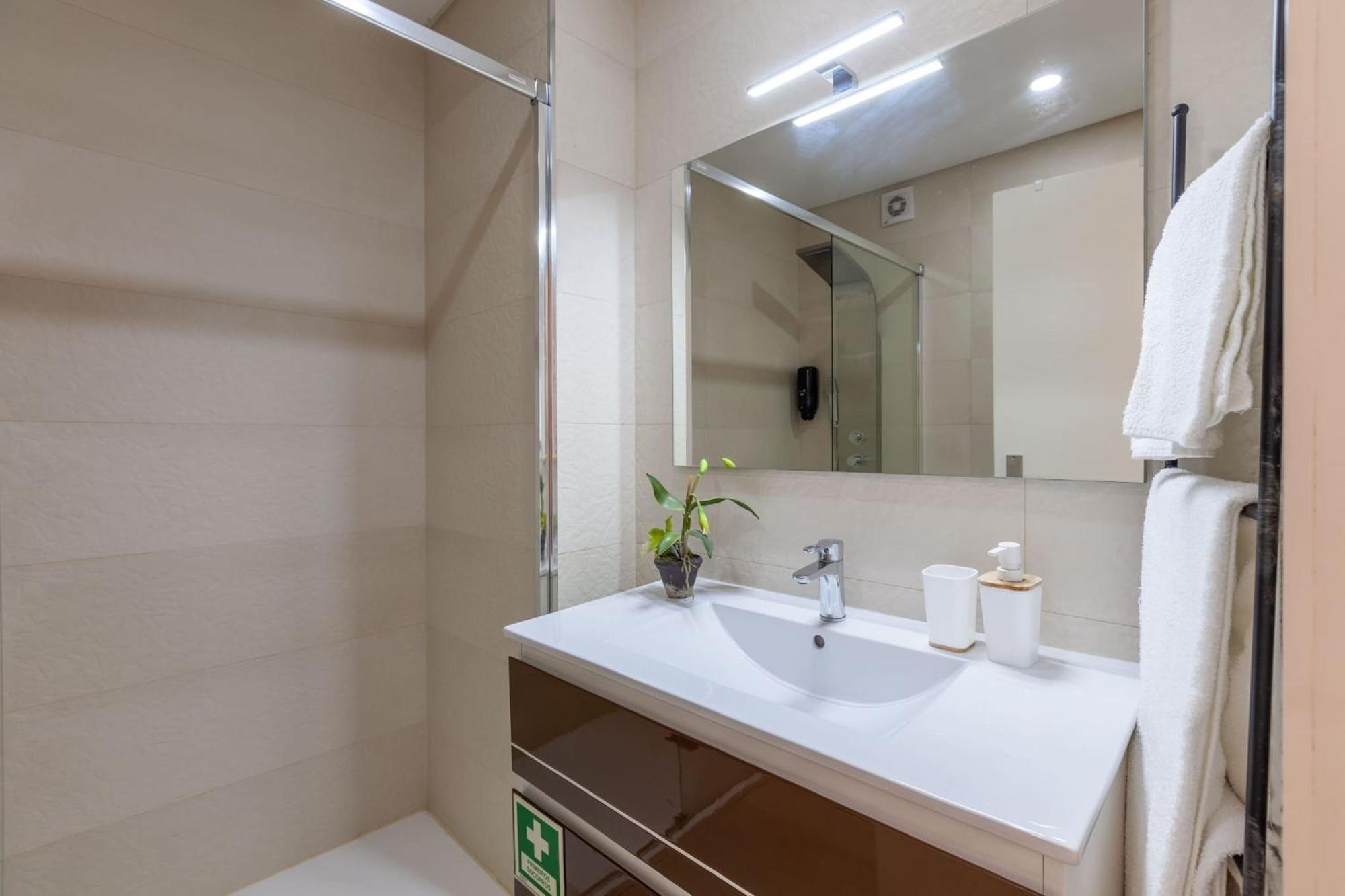 Apartamento Lírio - Minho's Guest Braga Exterior foto